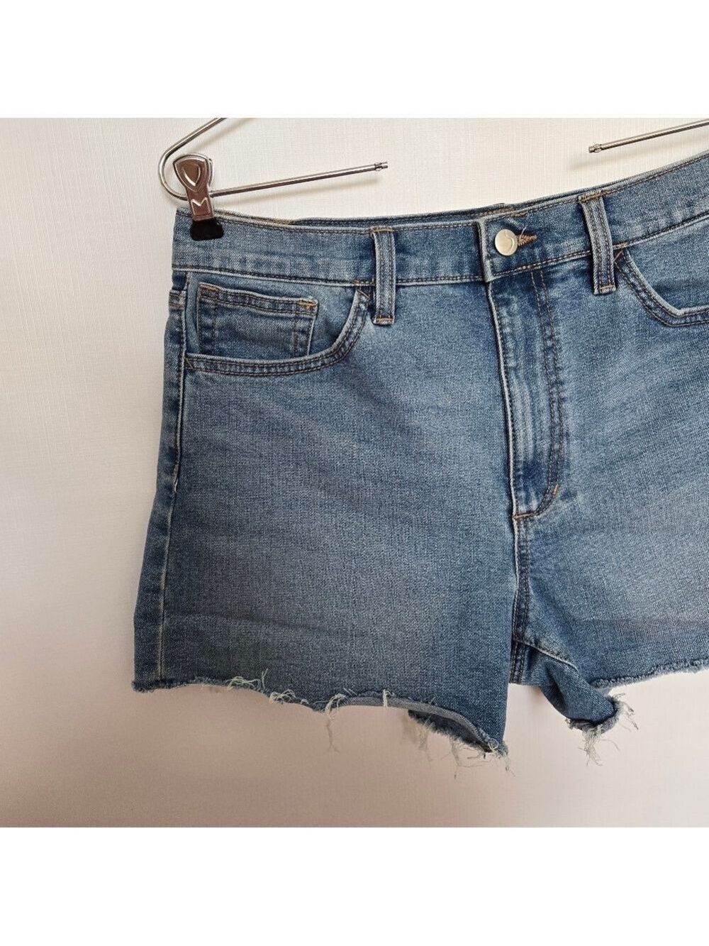 JOE'S 'ANNALISE' DENIM SHORTS WOMEN BLUE MID RISE FRAYED HEM (SIZE 30) - Picture 6 of 14